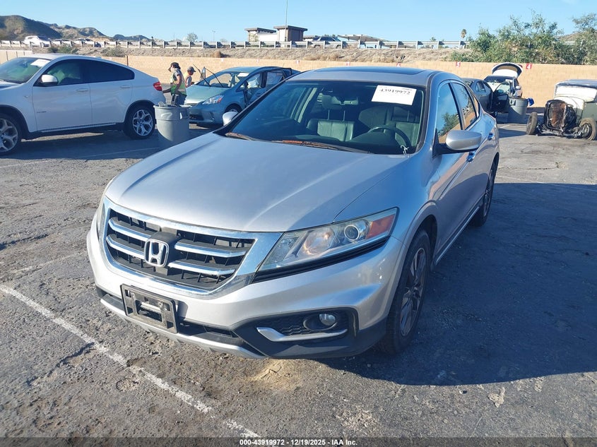 Honda CROSSTOUR — thumbnail 2