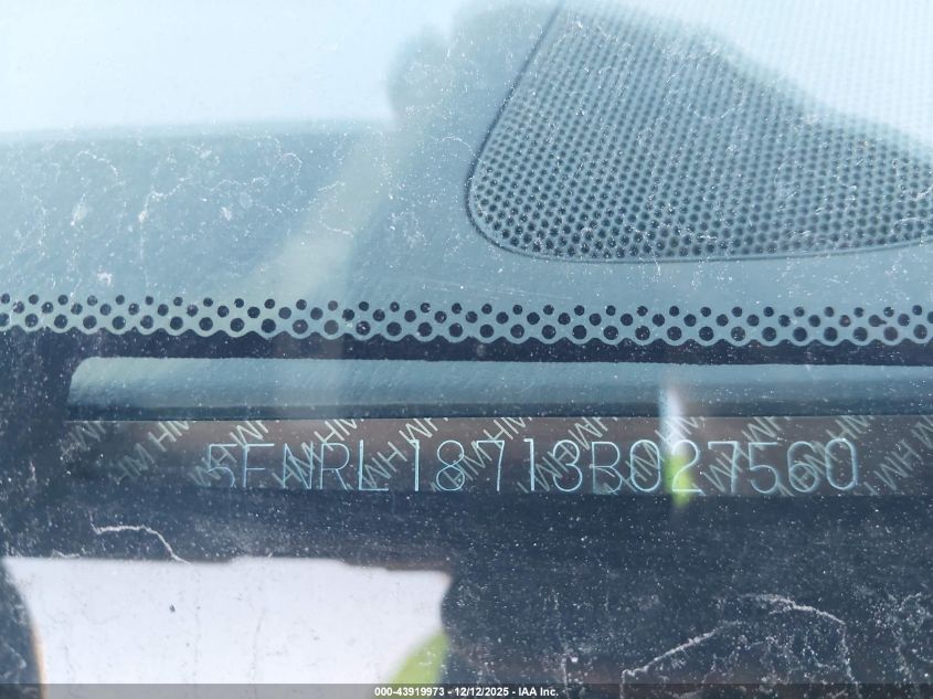 2003 Honda Odyssey Ex-L VIN: 5FNRL18713B027560 Lot: 43919973