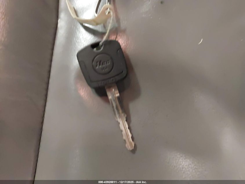 2007 Toyota Sienna Xle VIN: 5TDZK22C27S034243 Lot: 43920011