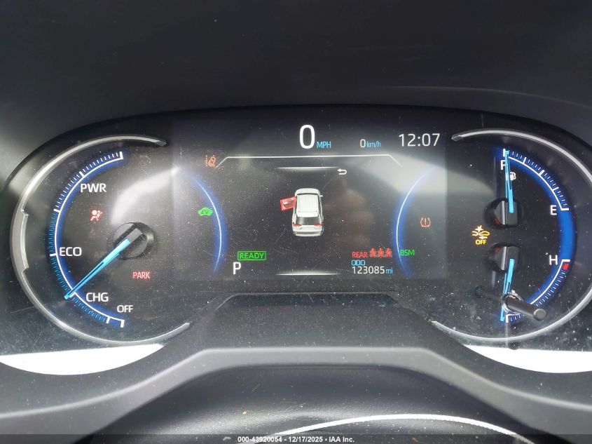 2024 Toyota Rav4 Hybrid Xle VIN: JTMRWRFV7RD272984 Lot: 43920054