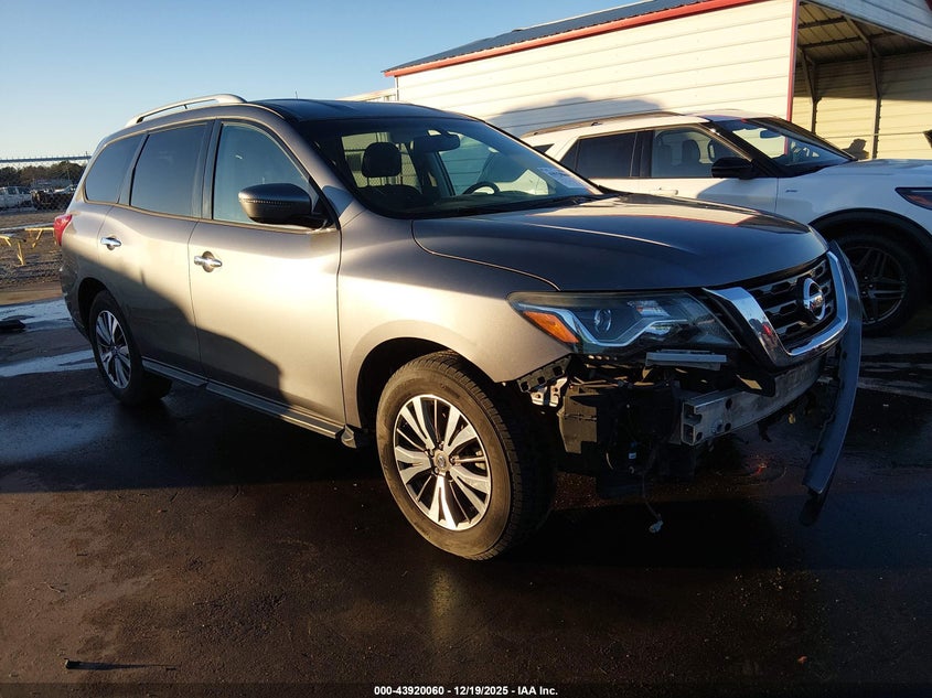Nissan PATHFINDER