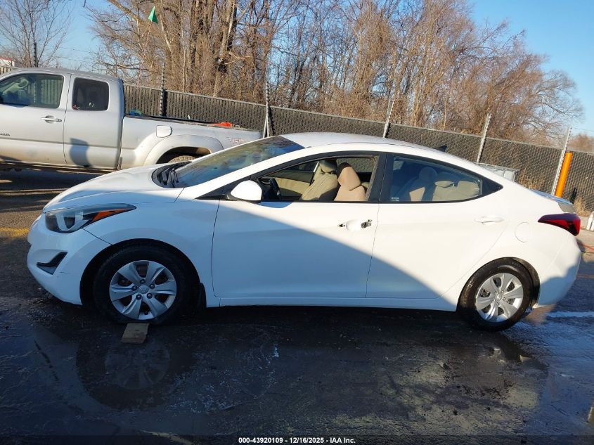 2016 Hyundai Elantra Se VIN: 5NPDH4AE4GH792663 Lot: 43920109