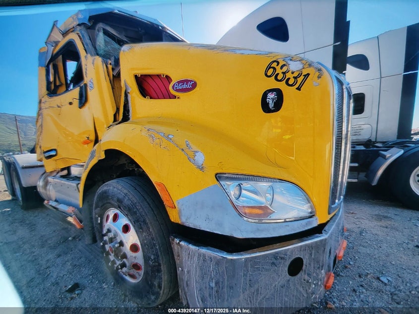 2016 PETERBILT 579