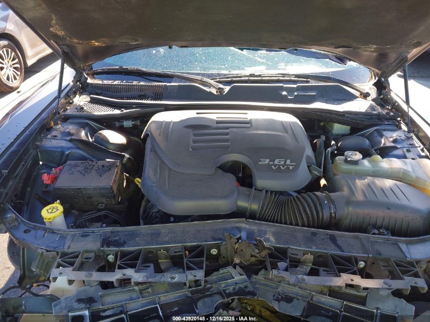 2018 Dodge Challenger Sxt Plus VIN: 2C3CDZAG8JH132331 Lot: 43920148