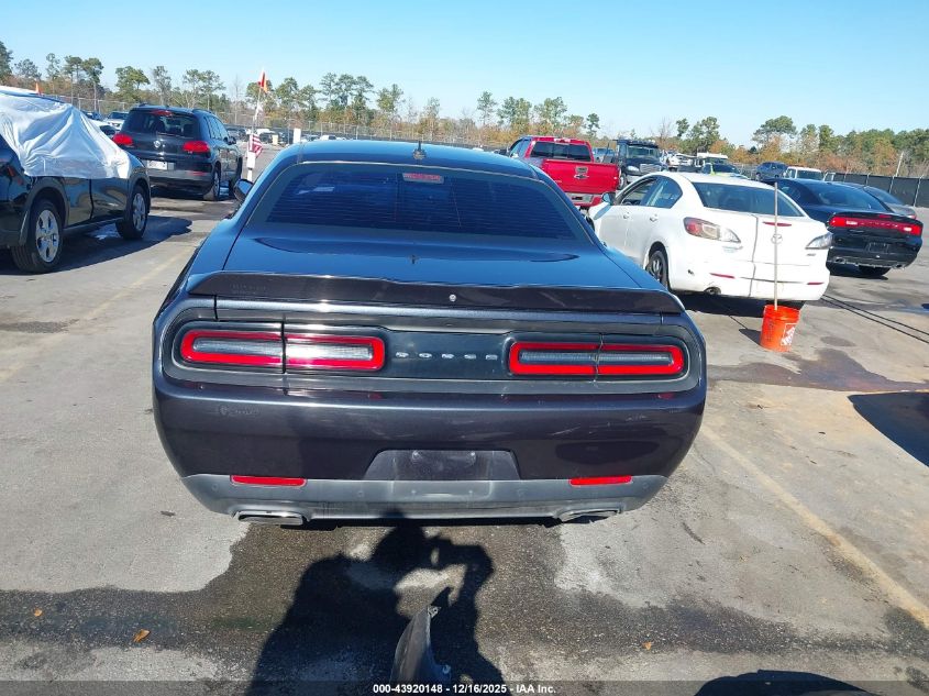 2018 Dodge Challenger Sxt Plus VIN: 2C3CDZAG8JH132331 Lot: 43920148