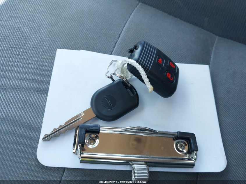 2006 Ford Escape Xls/Xls Manual VIN: 1FMYU02Z76KB33799 Lot: 43920217