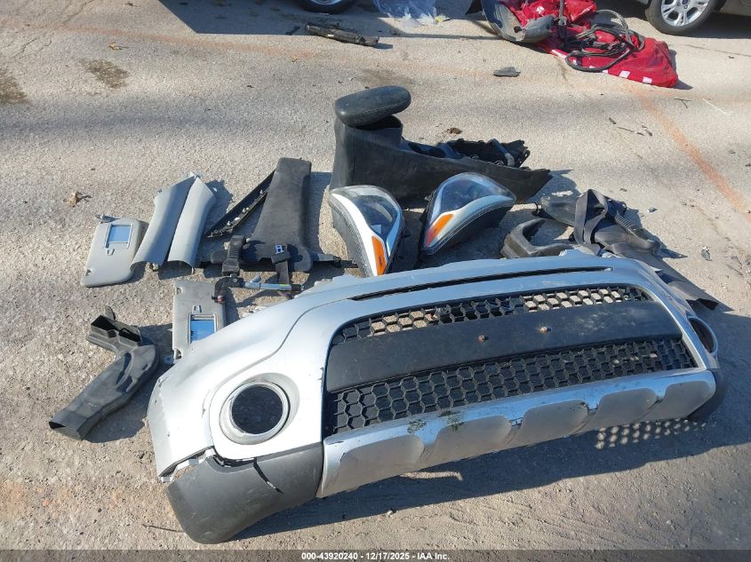 2018 Kia Soul + VIN: KNDJP3A52J7560185 Lot: 43920240