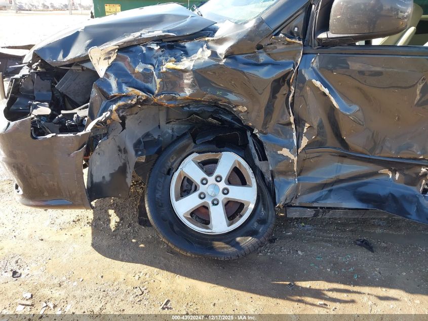 2012 Dodge Grand Caravan Sxt VIN: 2C4RDGCG0CR153341 Lot: 43920247