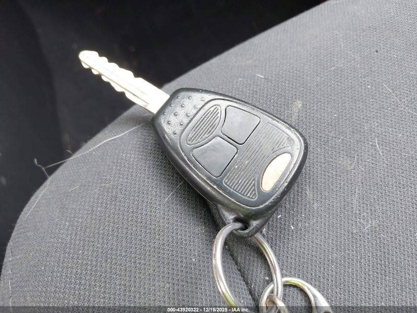 2008 Jeep Patriot Sport VIN: 1J8FT28W38D775623 Lot: 43920322