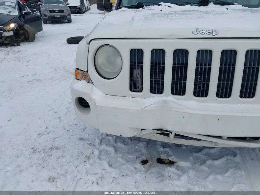 2008 Jeep Patriot Sport VIN: 1J8FT28W38D775623 Lot: 43920322