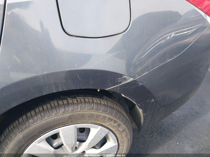 2015 Toyota Corolla Le VIN: 2T1BURHE6FC405943 Lot: 43920360