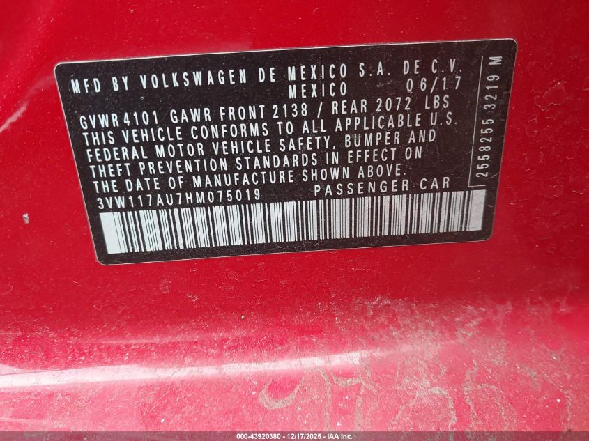 2017 Volkswagen Golf Tsi S 4-Door/Tsi Wolfsburg Edition 4-Door VIN: 3VW117AU7HM075019 Lot: 43920380