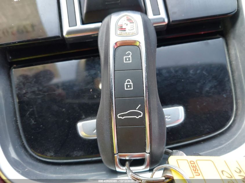 2020 Porsche Panamera 4 VIN: WP0AA2A74LL101831 Lot: 43920389