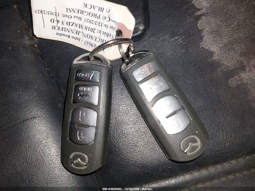 2018 Mazda Mazda3 Touring VIN: 3MZBN1V38JM177765 Lot: 43920493