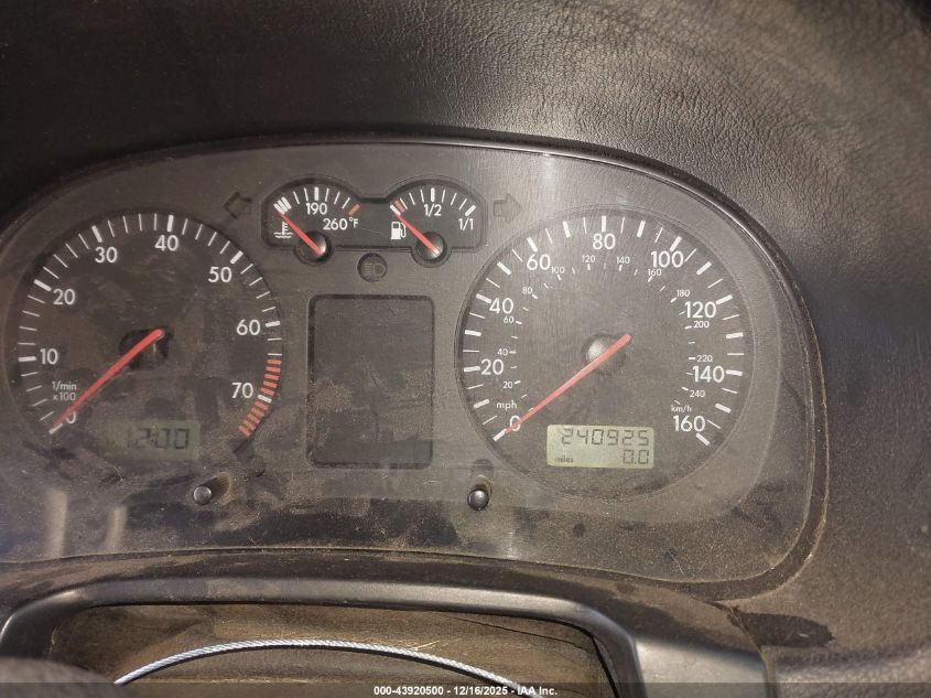 2002 Volkswagen Gti 1.8L VIN: 9BWDE61J824067346 Lot: 43920500