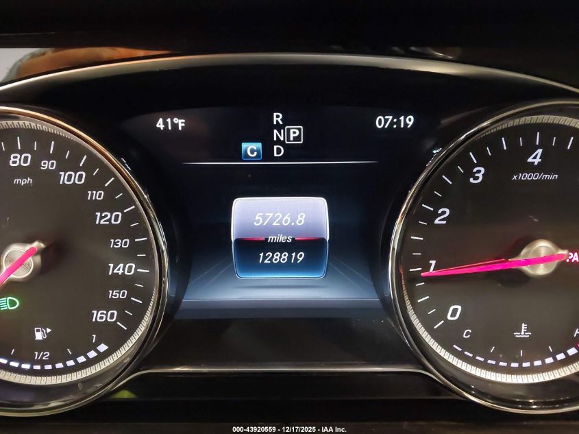 2017 Mercedes-Benz E 300 VIN: WDDZF4JB1HA243213 Lot: 43920559