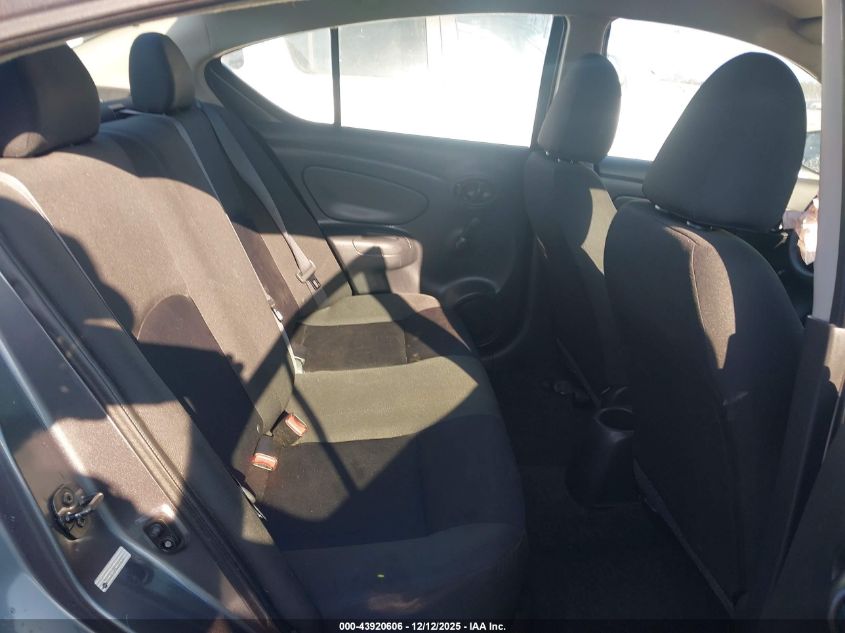 2018 Nissan Versa 1.6 S+ VIN: 3N1CN7AP8JL818747 Lot: 43920606