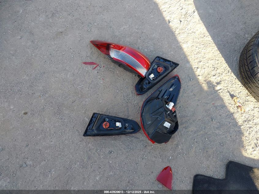 2018 Kia Forte Lx VIN: 3KPFK4A71JE189080 Lot: 43920613