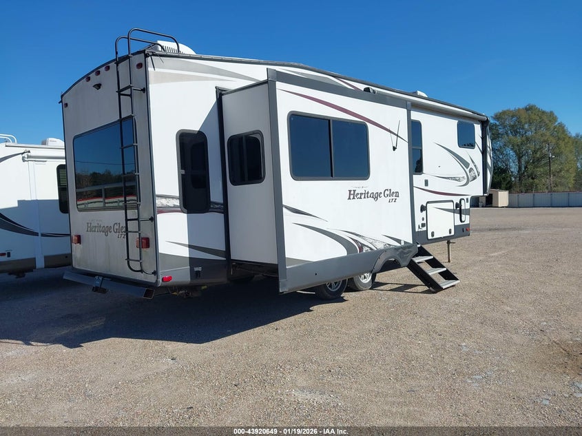 FOREST RIVER 34FT 2019 VIN 4X4FWBE28KV702338