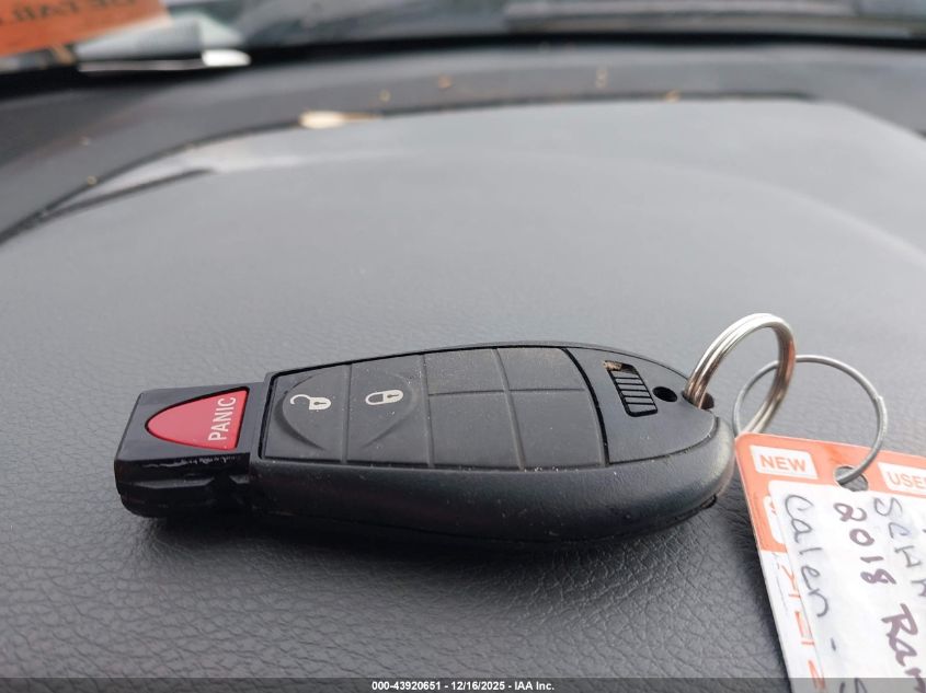 2018 Ram 3500 Tradesman 4X4 8' Box VIN: 3C63RRGL3JG120385 Lot: 43920651