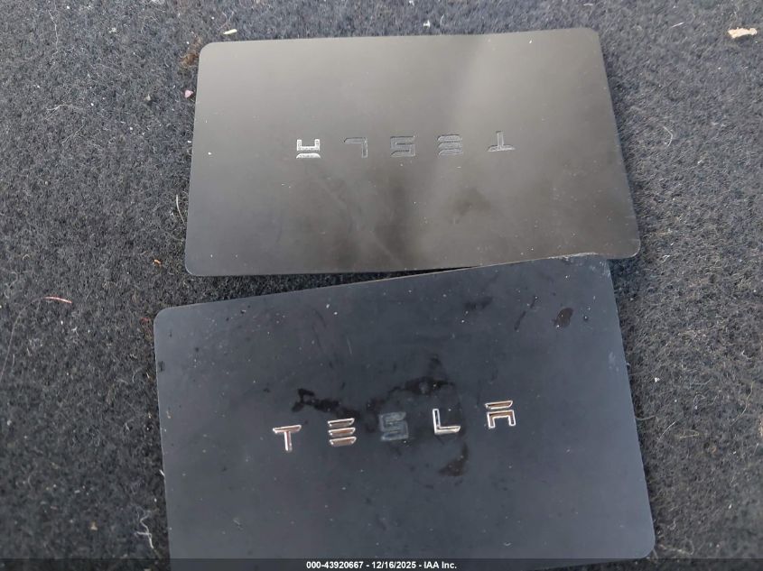 2018 Tesla Model 3 Long Range/Mid Range VIN: 5YJ3E1EA0JF165765 Lot: 43920667