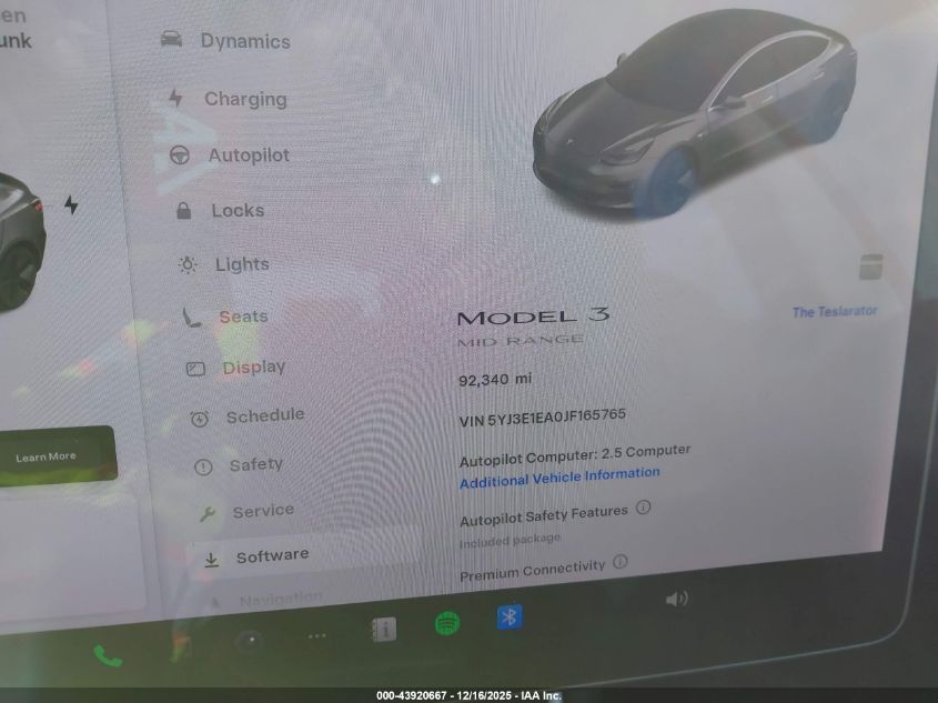 2018 Tesla Model 3 Long Range/Mid Range VIN: 5YJ3E1EA0JF165765 Lot: 43920667