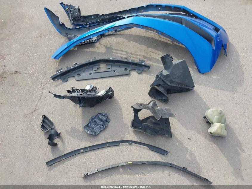 2024 Chevrolet Camaro Rwd 2Lt VIN: 1G1FD1RS7R0114611 Lot: 43920674