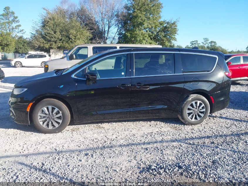 2025 Chrysler Pacifica Hybrid Select VIN: 2C4RC1S73SR580691 Lot: 43920742