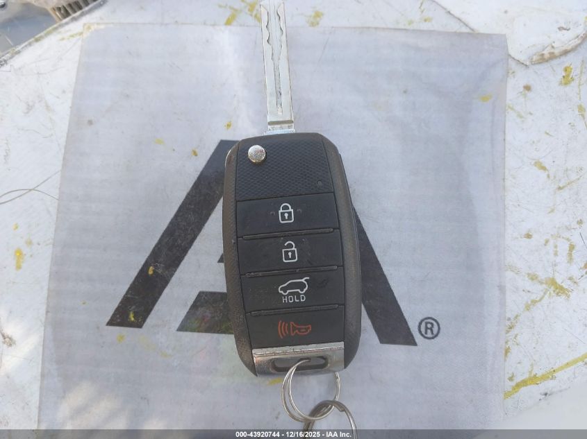 2020 Kia Sportage Lx VIN: KNDPM3ACXL7677811 Lot: 43920744