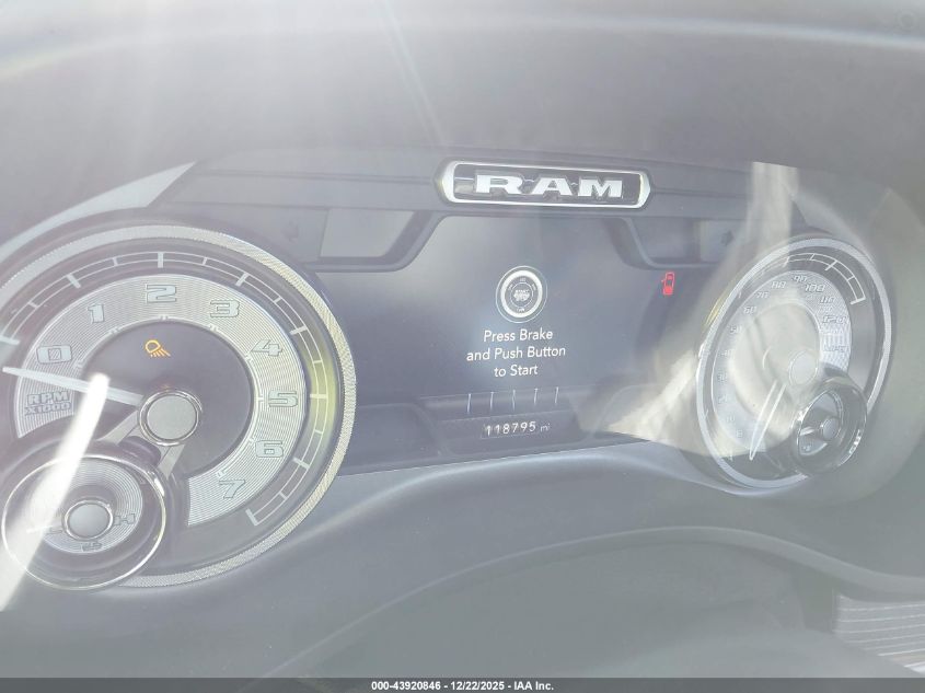 2019 Ram 1500 Limited VIN: 1C6SRFHT8KN752302 Lot: 43920846