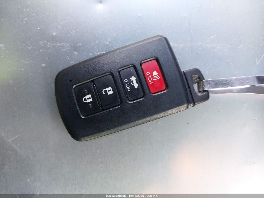 2013 Toyota Avalon Hybrid Xle Touring VIN: 4T1BD1EB3DU002073 Lot: 43920855