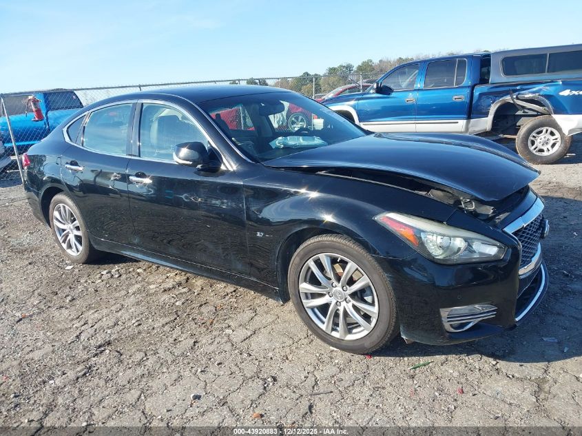 INFINITI Q70 3.7 LUXE
