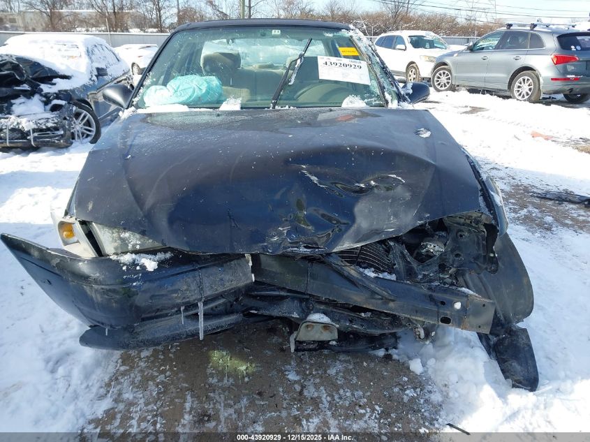 2000 Toyota Corolla Le VIN: 2T1BR12E4YC296123 Lot: 43920929