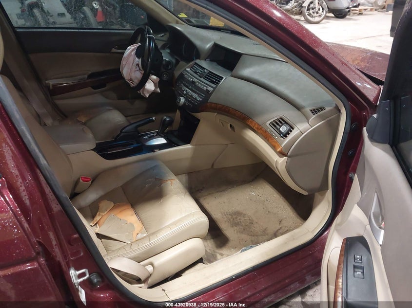 Honda ACCORD — thumbnail 5