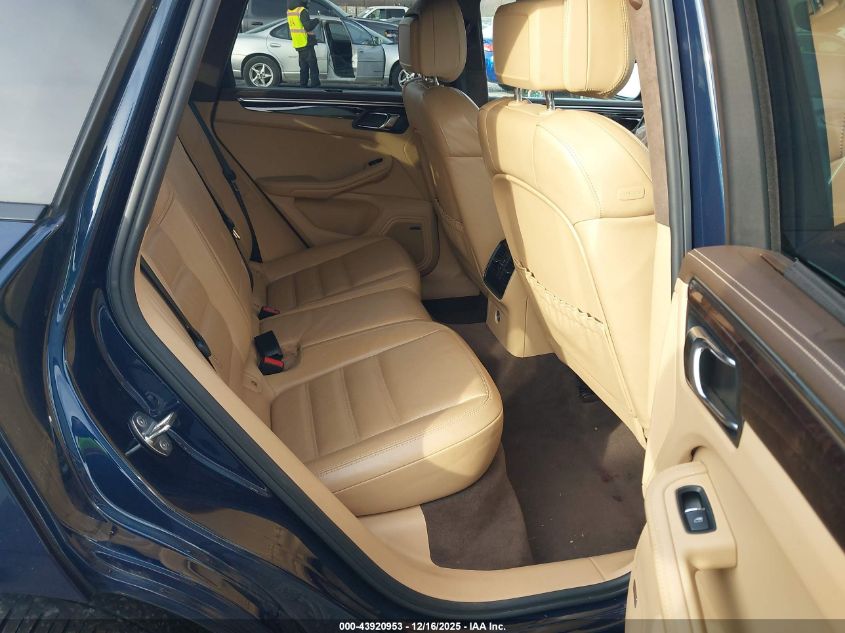 2016 Porsche Macan Turbo VIN: WP1AF2A51GLB93811 Lot: 43920953