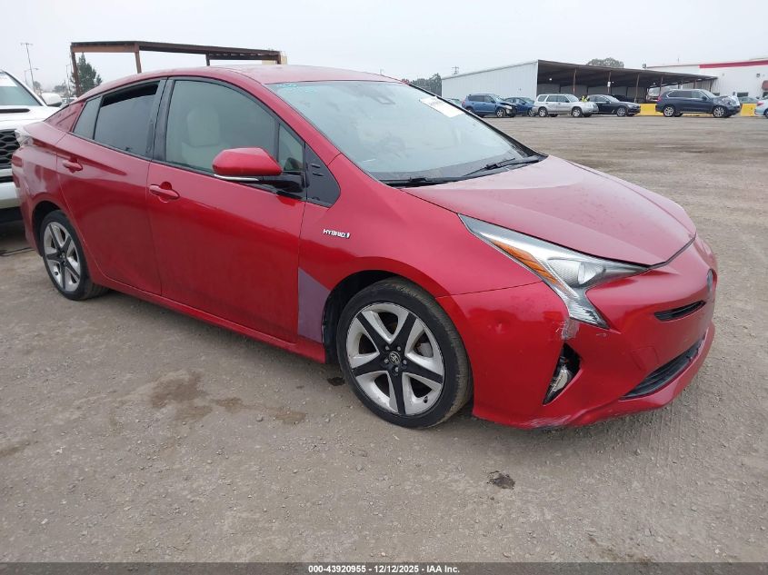 TOYOTA PRIUS THREE TOURING