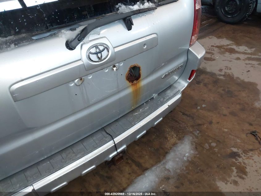 2003 Toyota 4Runner Limited V8 VIN: JTEBT17R538000751 Lot: 43920969