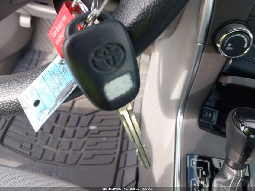 2016 Toyota Camry Le VIN: 4T4BF1FK9GR558116 Lot: 43921017