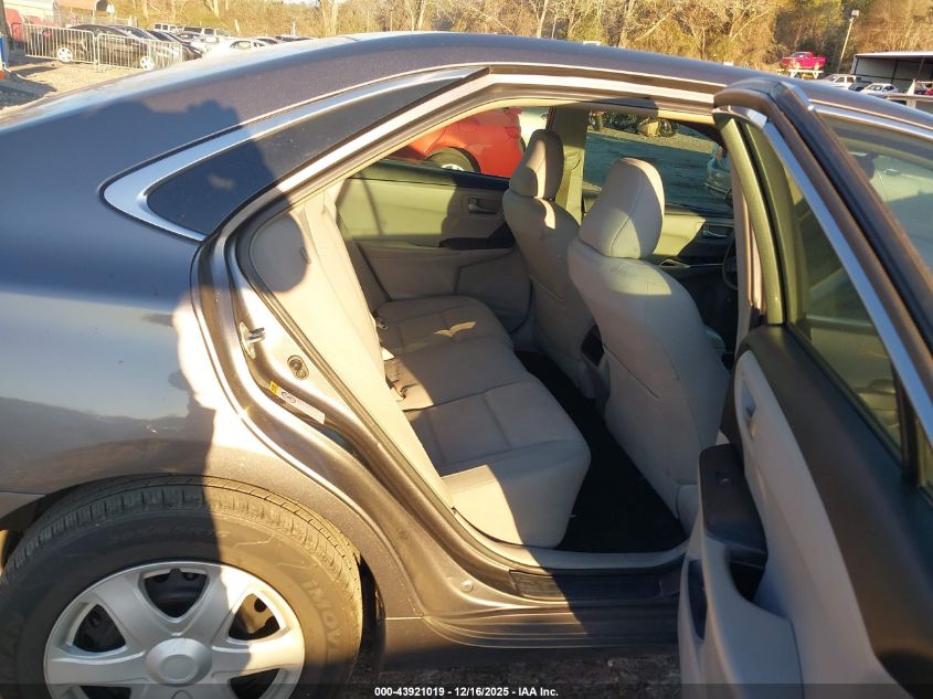 2016 Toyota Camry Le VIN: 4T1BF1FK2GU517207 Lot: 43921019