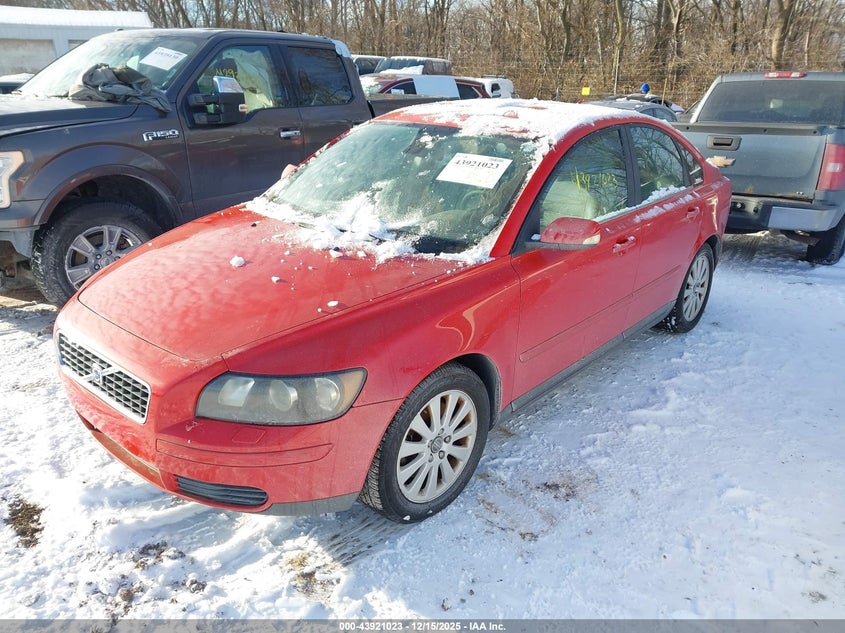 YV1MS382X52047996 2005 VOLVO S40 photo no. 2