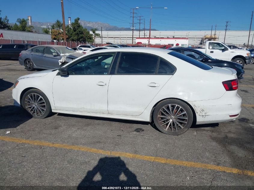 2016 Volkswagen Jetta 1.8T Sport VIN: 3VWD17AJ9GM300462 Lot: 43921073