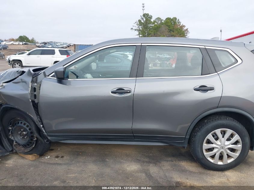 2017 Nissan Rogue S VIN: JN8AT2MT3HW384364 Lot: 43921074