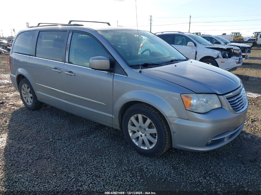 CHRYSLER TOWN & COUNTRY TOURING