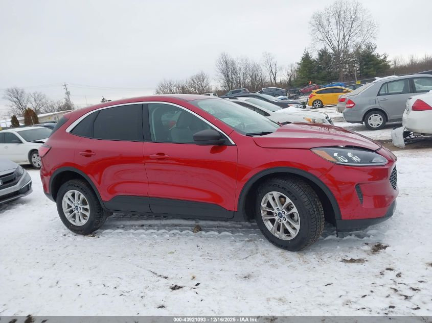 2022 Ford Escape Se VIN: 1FMCU0G6XNUB58093 Lot: 43921093