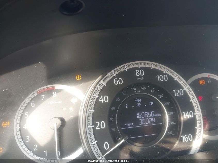 2015 Honda Accord Ex VIN: 1HGCR2F79FA243555 Lot: 43921100