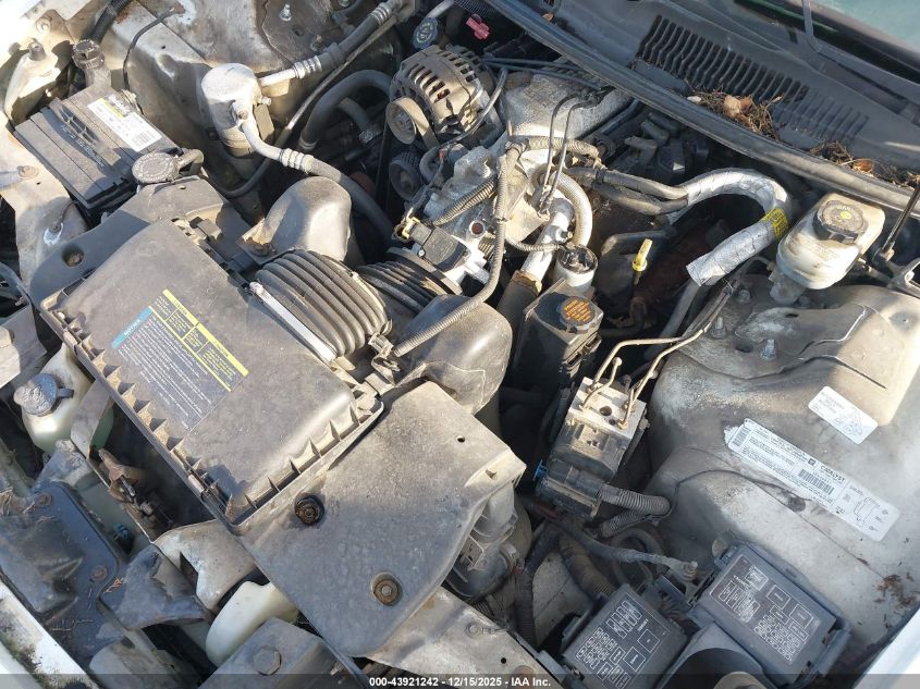 1998 Chevrolet Camaro VIN: 2G1FP22K8W2135307 Lot: 43921242