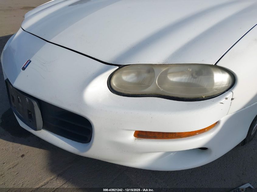 1998 Chevrolet Camaro VIN: 2G1FP22K8W2135307 Lot: 43921242