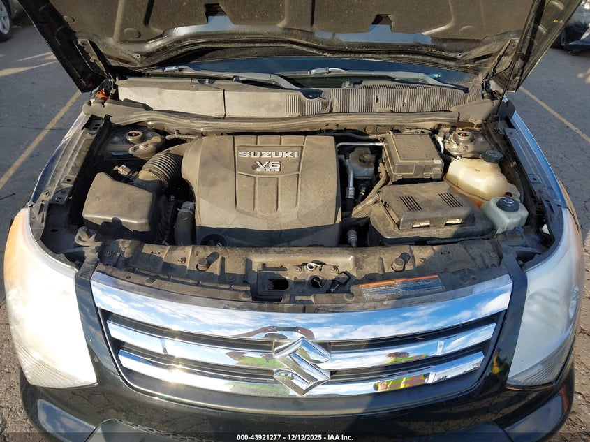 2008 Suzuki Xl7 Luxury VIN: 2S3DA417886120215 Lot: 43921277