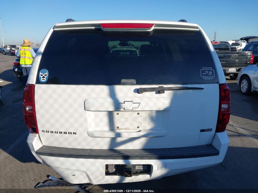 2008 Chevrolet Suburban 1500 Lt VIN: 3GNFC16018G158215 Lot: 43921300