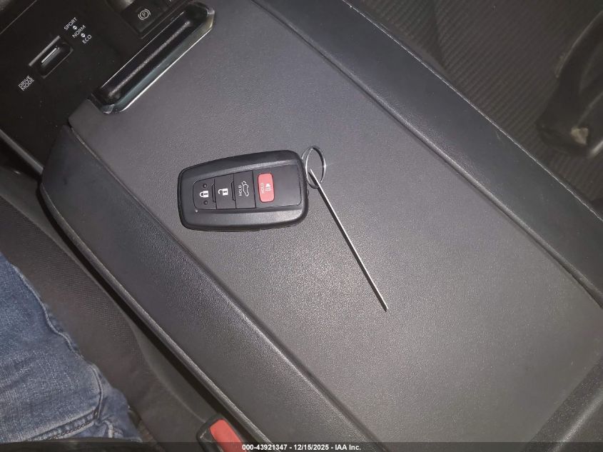 2023 Toyota Highlander Hybrid Le VIN: 5TDZARAH0PS526312 Lot: 43921347